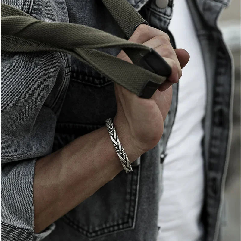 Bracciale Intrecciato a Mano in Argento 925 – Stile Coreano