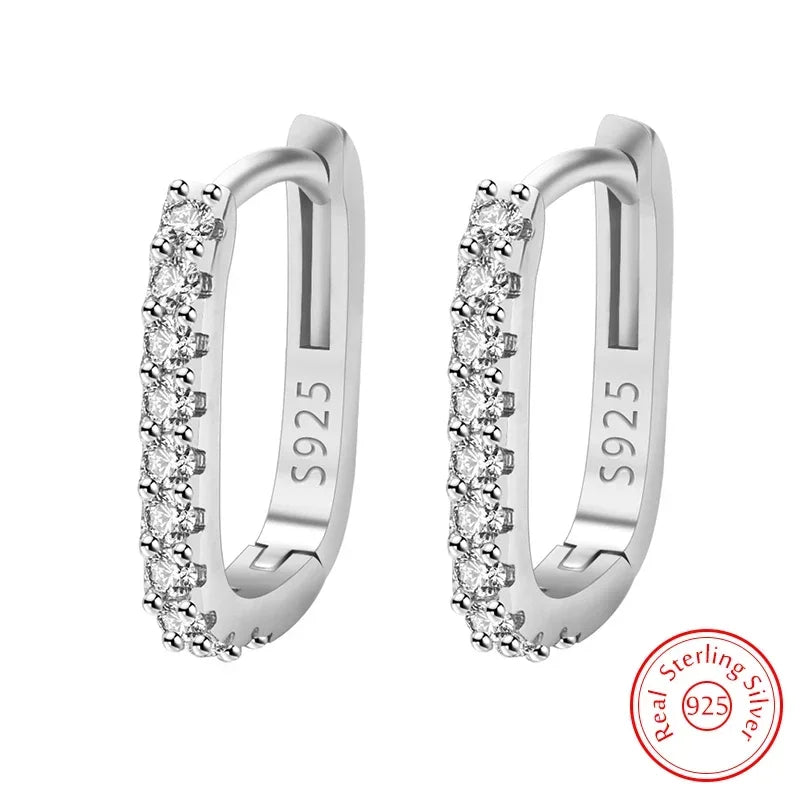Orecchini a Cerchio con Zircone in Argento 925 – Eleganza Cristallo