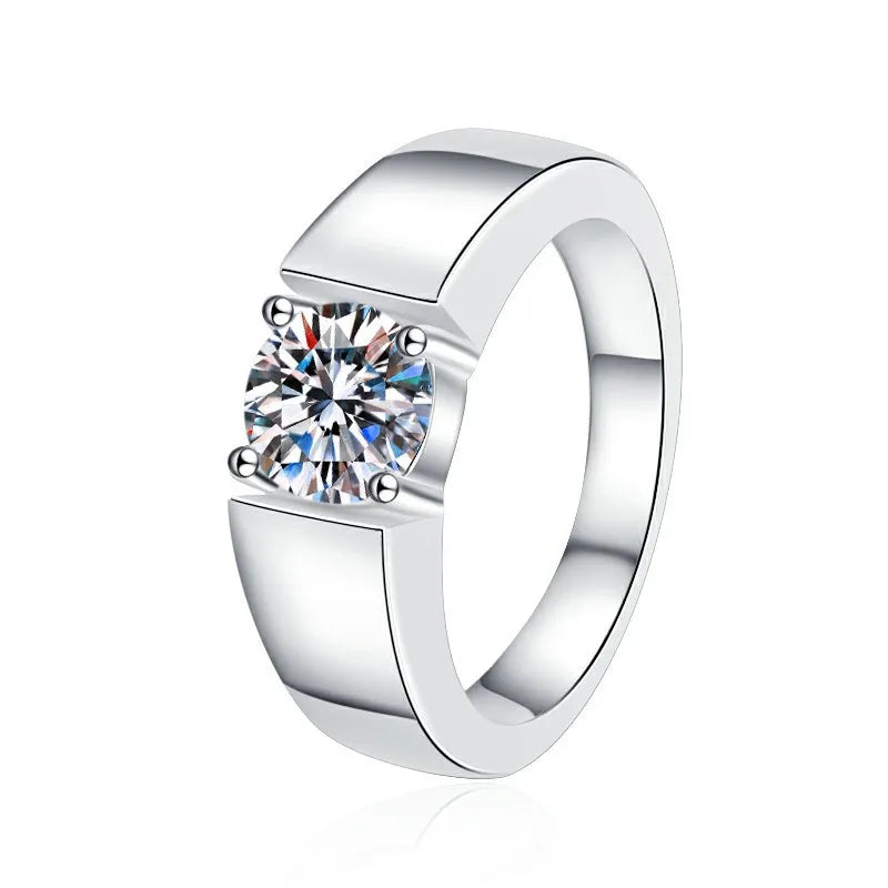 Anello Solitario in Argento 925 con Moissanite